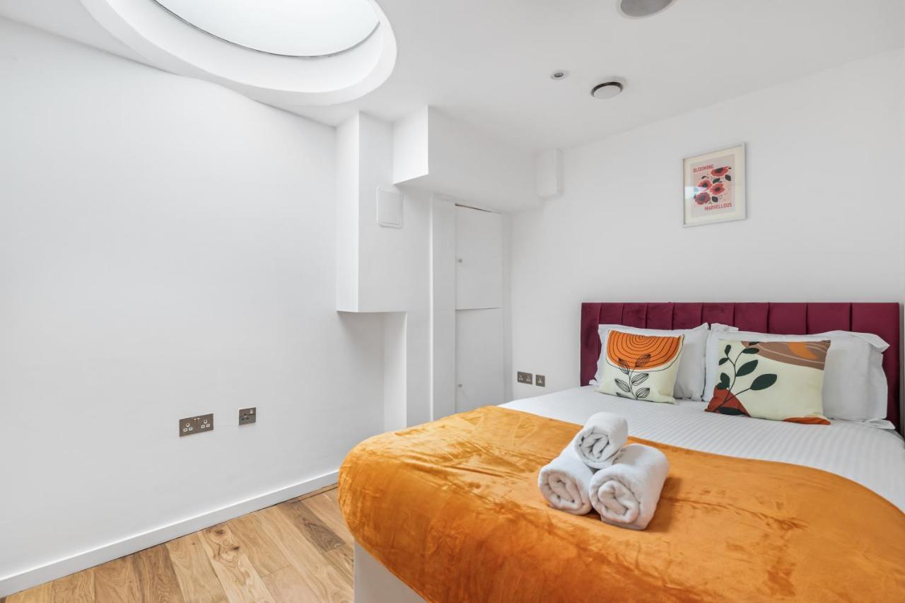Trafalgar Square Arty Apartment Londýn Exteriér fotografie